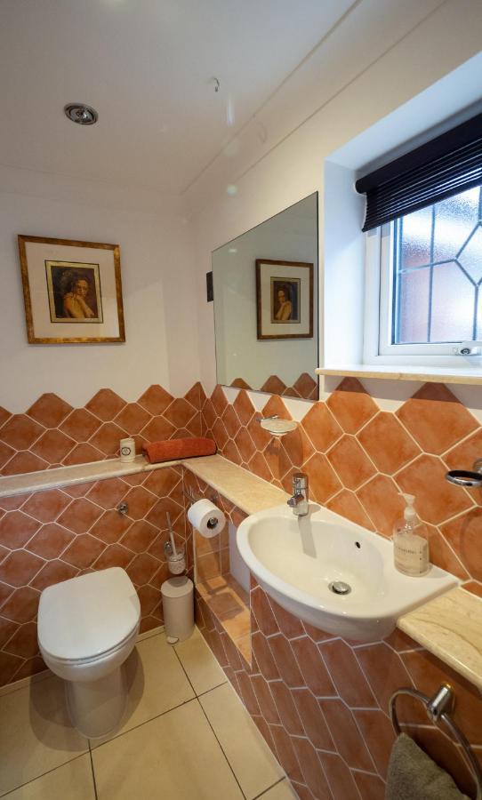 Surlingham Lodge Studio Large Family Cottage NWI Dış mekan fotoğraf