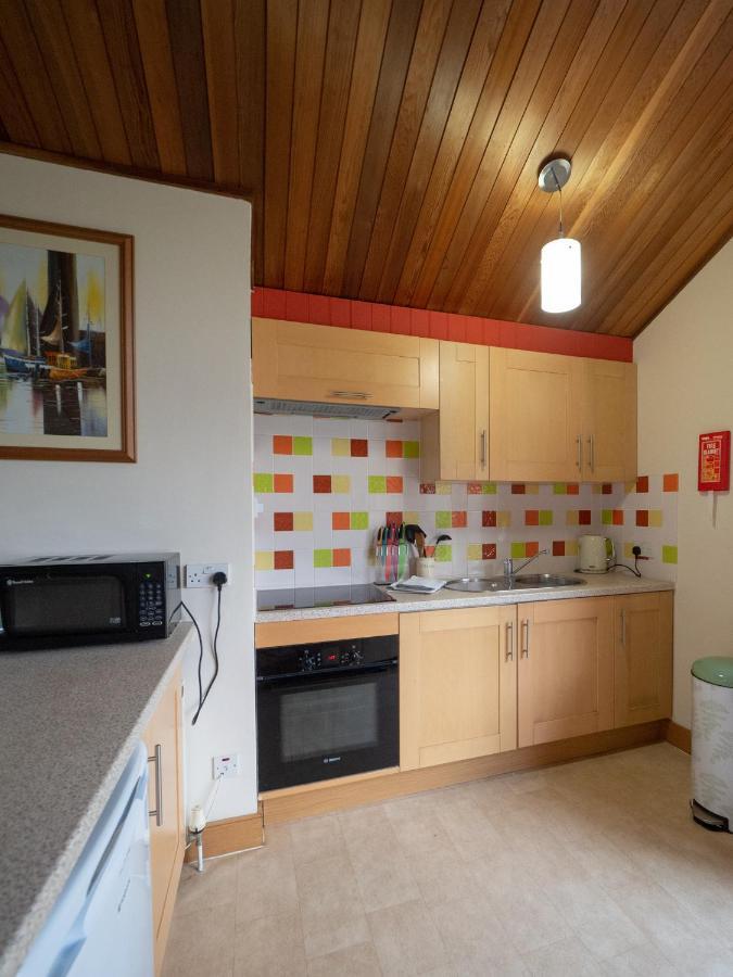 Surlingham Lodge Studio Large Family Cottage NWI Dış mekan fotoğraf